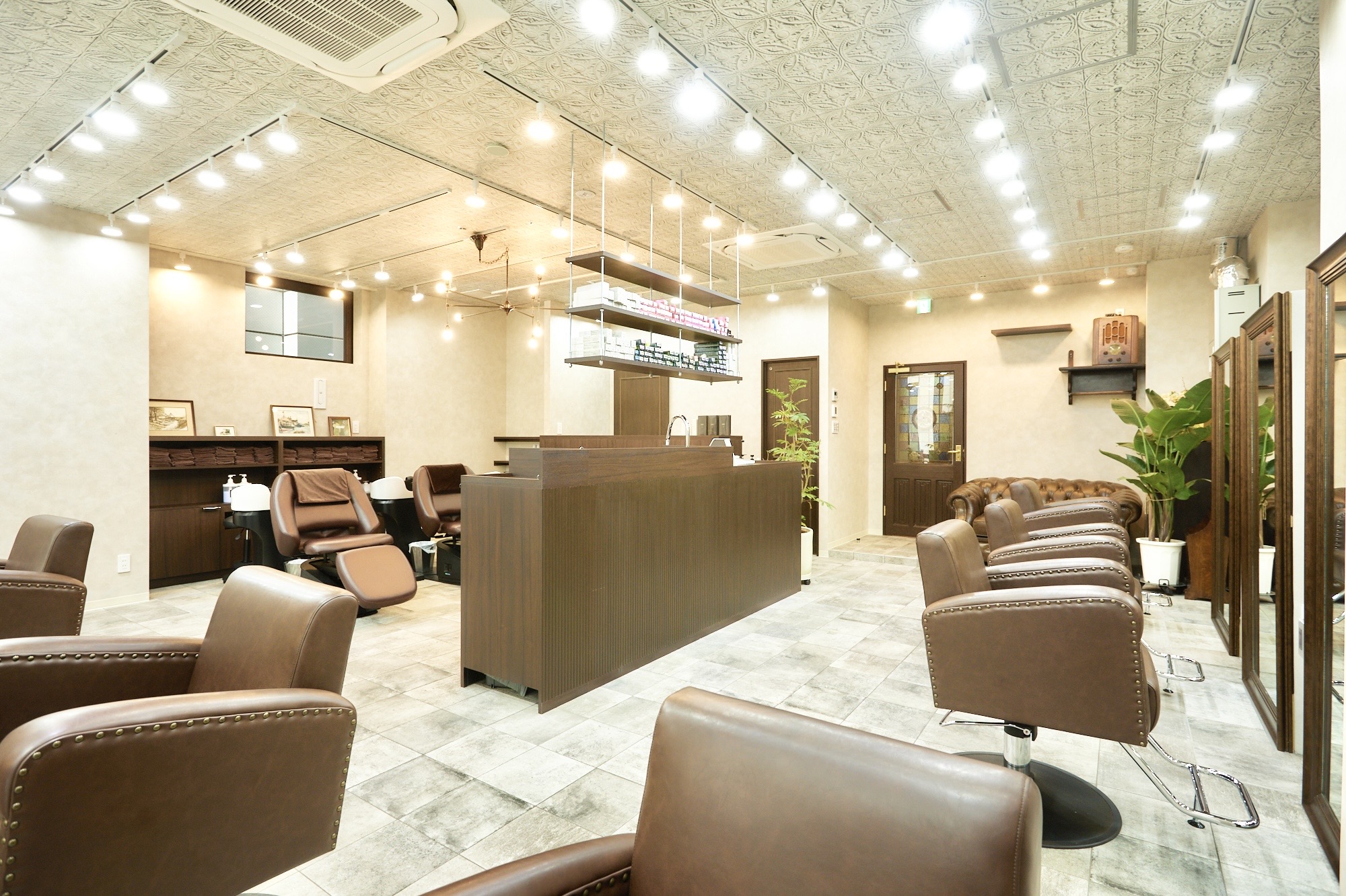髪質改善SHEER. 銀座店の店内